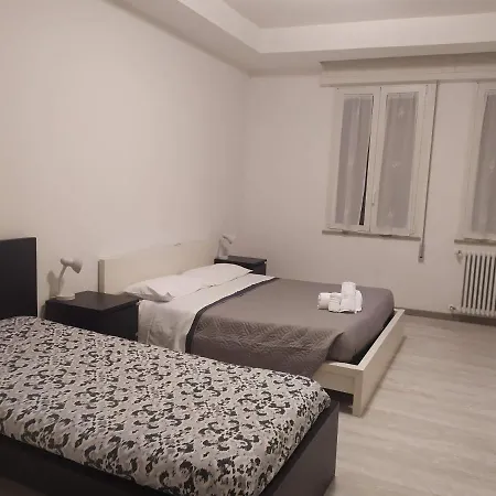 Il Duomo 3* צ'זנה